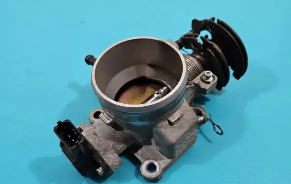 Hyundai i30 Throttle body valve 35100-23950 IMPRK1372661