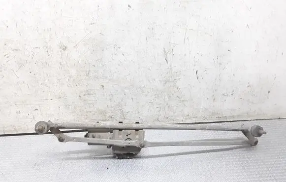 Opel Movano A Front wiper linkage and motor
