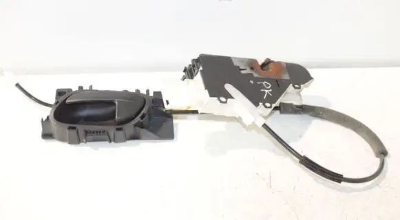 Citroen Jumpy Front door lock 9681335380