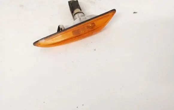 BMW 3 E46 Front fender indicator light 6911367 8382104