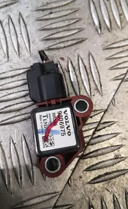 Volvo V50 Airbag deployment crash/impact sensor 9206975