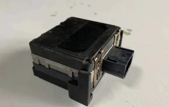 Distronic sensor radar