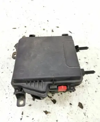 Renault Megane III Fuse box set 284B10002R