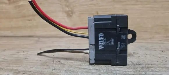 Volvo XC70 Seat heating relay 9442947