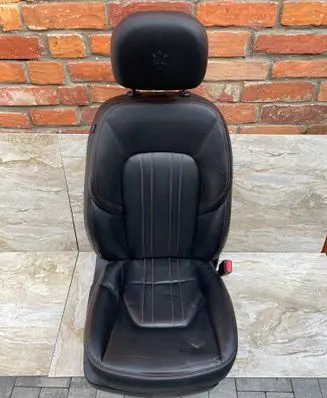 Maserati Ghibli Front passenger seat 