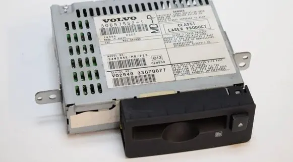 Volvo XC90 CD/DVD changer 33070077 30657552
