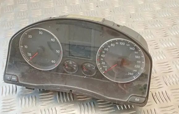 Speedometer (instrument cluster)