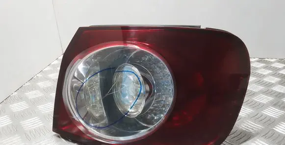 Volkswagen Golf Plus Rear/tail lights 5M0945096N