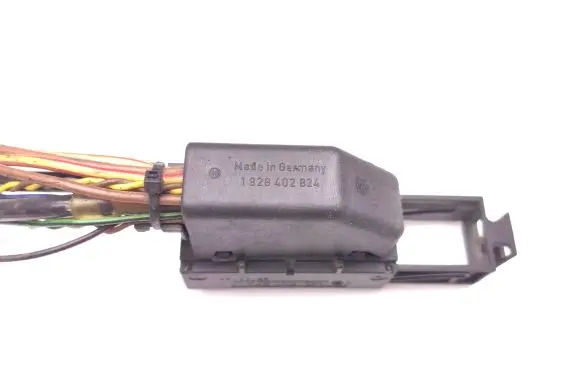 Mercedes-Benz Sprinter W906 ABS module connector plug 1928403131