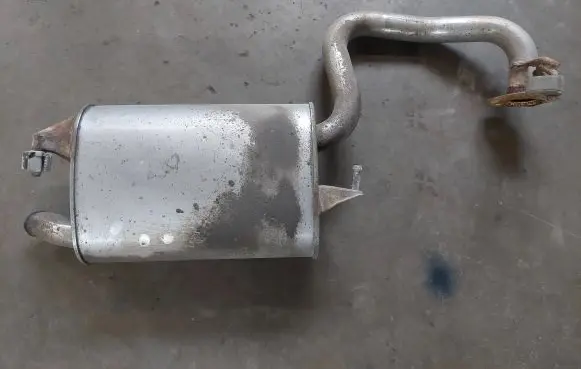 Toyota Avensis T250 Muffler/silencer 10G04