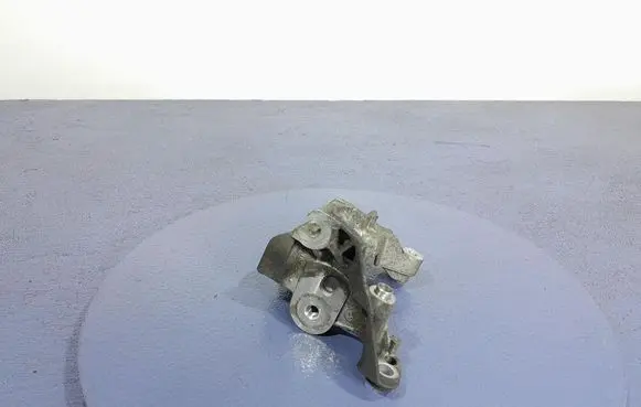 Peugeot 208 Generator/alternator 9812038180