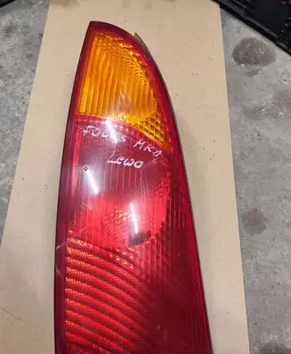 Ford Focus Rear/tail lights XS4113405A 5D00RU C070B3