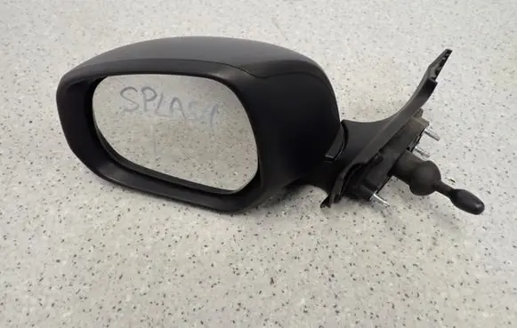 Suzuki Splash Front door electric wing mirror 