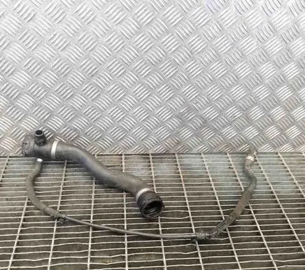 BMW 4 F32 F33 Engine coolant pipe/hose 7565095 7565094