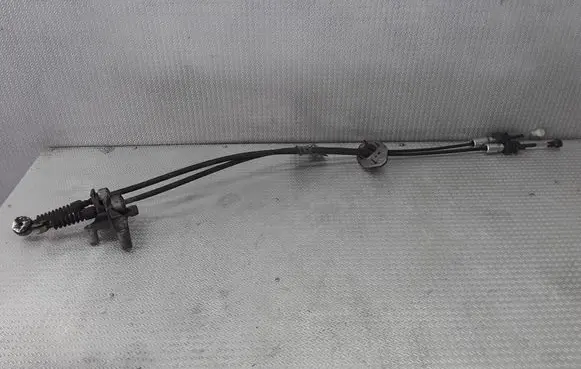 Honda CR-V Gear shift cable linkage