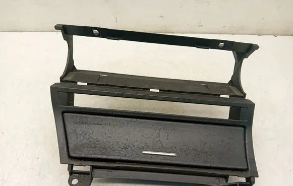 BMW 3 E46 Car ashtray 310220000 310260000 51168268887