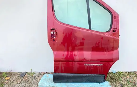 Renault Trafic II (X83) Front door
