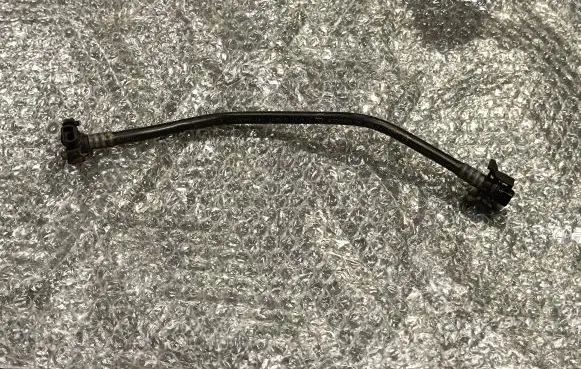 Renault Trafic III (X82) Engine coolant pipe/hose 217419717R