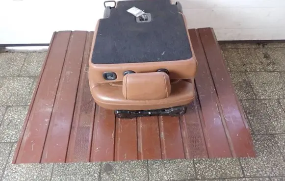 Mercedes-Benz GL X166 Rear seat 