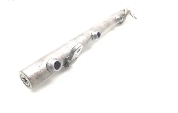 Chrysler 300 - 300C Fuel main line pipe A6420702595