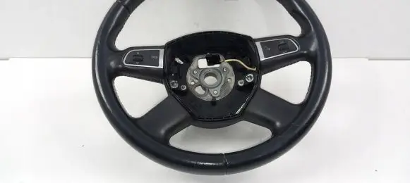 Audi A3 S3 8P Steering wheel