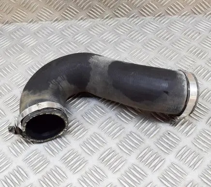 Porsche Cayenne (92A) Intercooler hose/pipe 7P0145972D