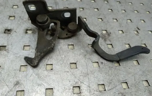 BMW 5 E39 Engine bonnet/hood lock/catch