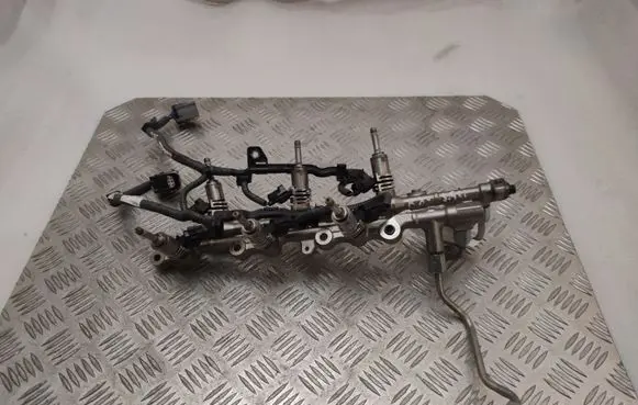 Lexus RX 450H Fuel injectors set 2325031120