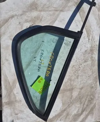 Opel Frontera B Rear vent window glass DOT90 M40AS2 43R00082