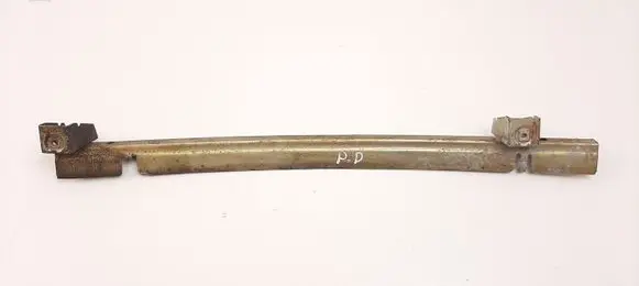 Mercedes-Benz COMPAKT W115 Front door window/glass frame 