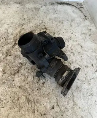 Ford Focus Electric throttle body valve 9655971880