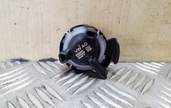 Volkswagen PASSAT B8 Airbag deployment crash/impact sensor 3Q0959354