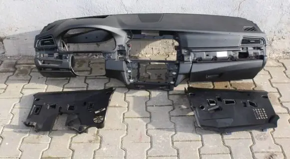 BMW 5 F10 F11 Dashboard