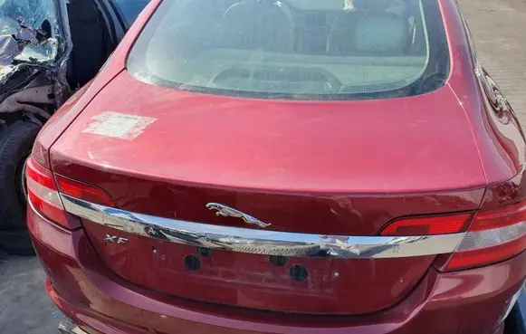 Jaguar XF X250 Tailgate/trunk/boot lid CHB X250