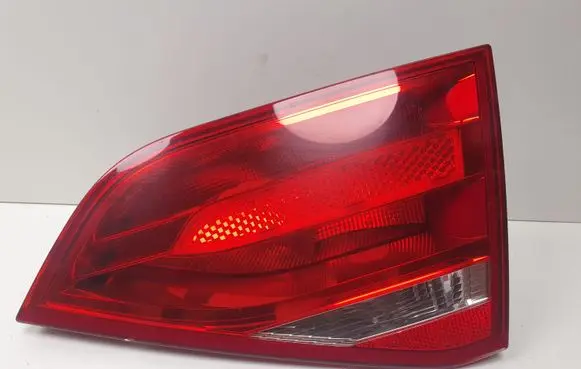 Audi A4 S4 B8 8K Tailgate rear/tail lights 8K5945094D
