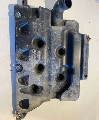 Intake resonator