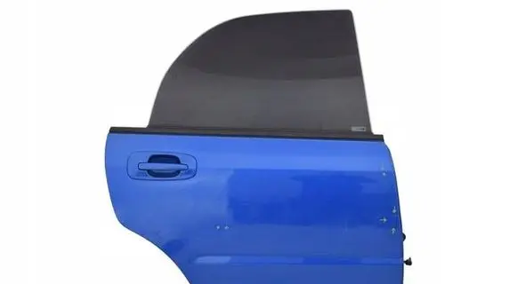 Subaru Impreza II Rear door 