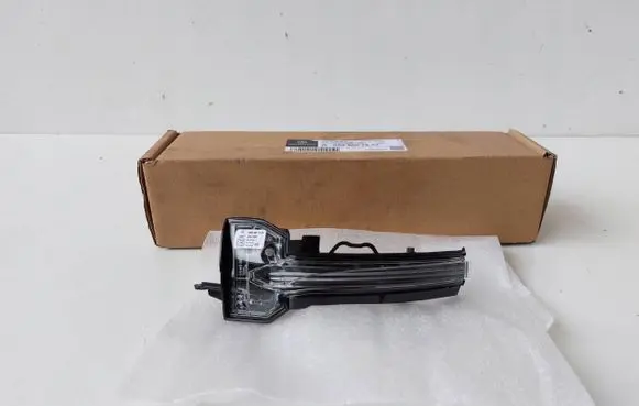 Mercedes-Benz A W177 Mirror indicator light 0999061902