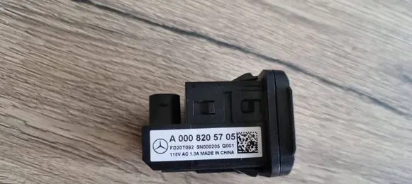 Mercedes-Benz A W177 Other control units/modules A0008205705