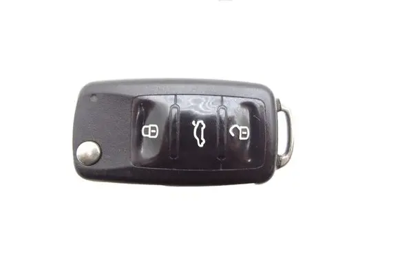 Skoda Superb B6 (3T) Ignition key/card 3T0837202C 5FA010413