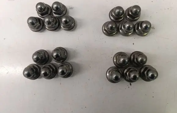 Mitsubishi L200 Nuts/bolts 