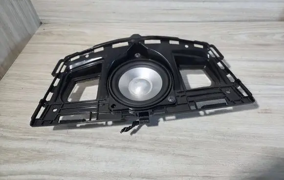 BMW 3 E92 E93 Panel speaker 9143121 61928910 100BM069