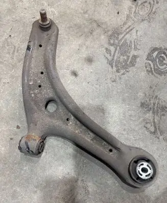 Ford Fiesta Front lower control arm/wishbone H1BC3042R