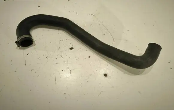 Volvo V50 Engine coolant pipe/hose 30741220