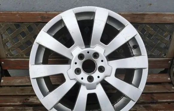 Mercedes-Benz C W204 R19 alloy rim 
