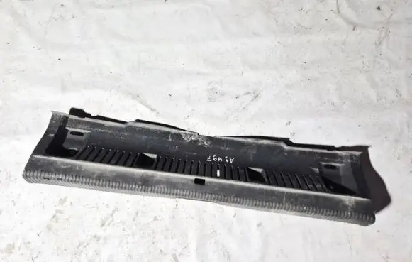 Volkswagen Golf Plus Other trunk/boot trim element 5m086345c