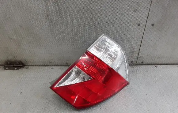 Honda FR-V Rear/tail lights