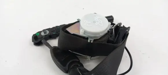 Opel Meriva B Front seatbelt
