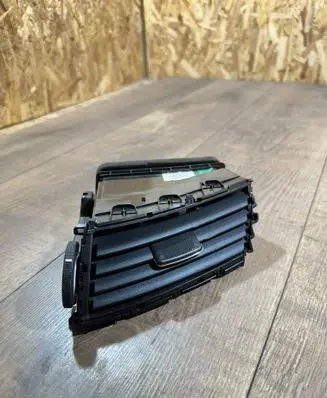 Nissan Navara D23 Dash center air vent grill 687504KJ2A 50080080