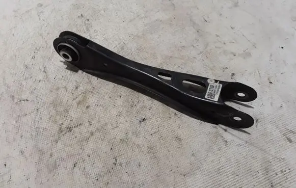 Hyundai Ioniq Rear control arm 55270GI000